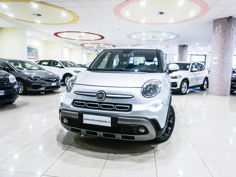 FIAT 500L 1.4i Cross