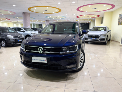 VOLKSWAGEN TIGUAN 2.0 TDI Business DSG Autom. 4MOTION 4×4