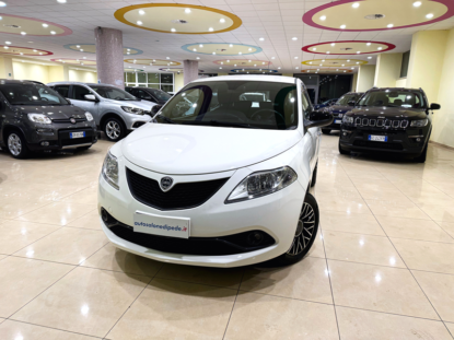 LANCIA YPSILON 1.2i Gold